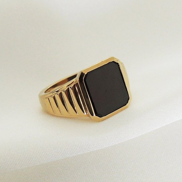 14K GOLD VERMEIL BLACK SIGNET RING | BLACK ONYX STATEMENT RING | NONTARNISH - Picture 1 of 3